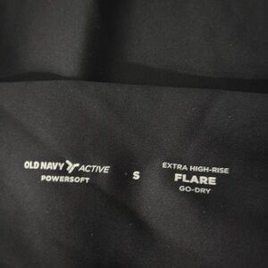 Old Navy Active Powersoft Black flare Leggings